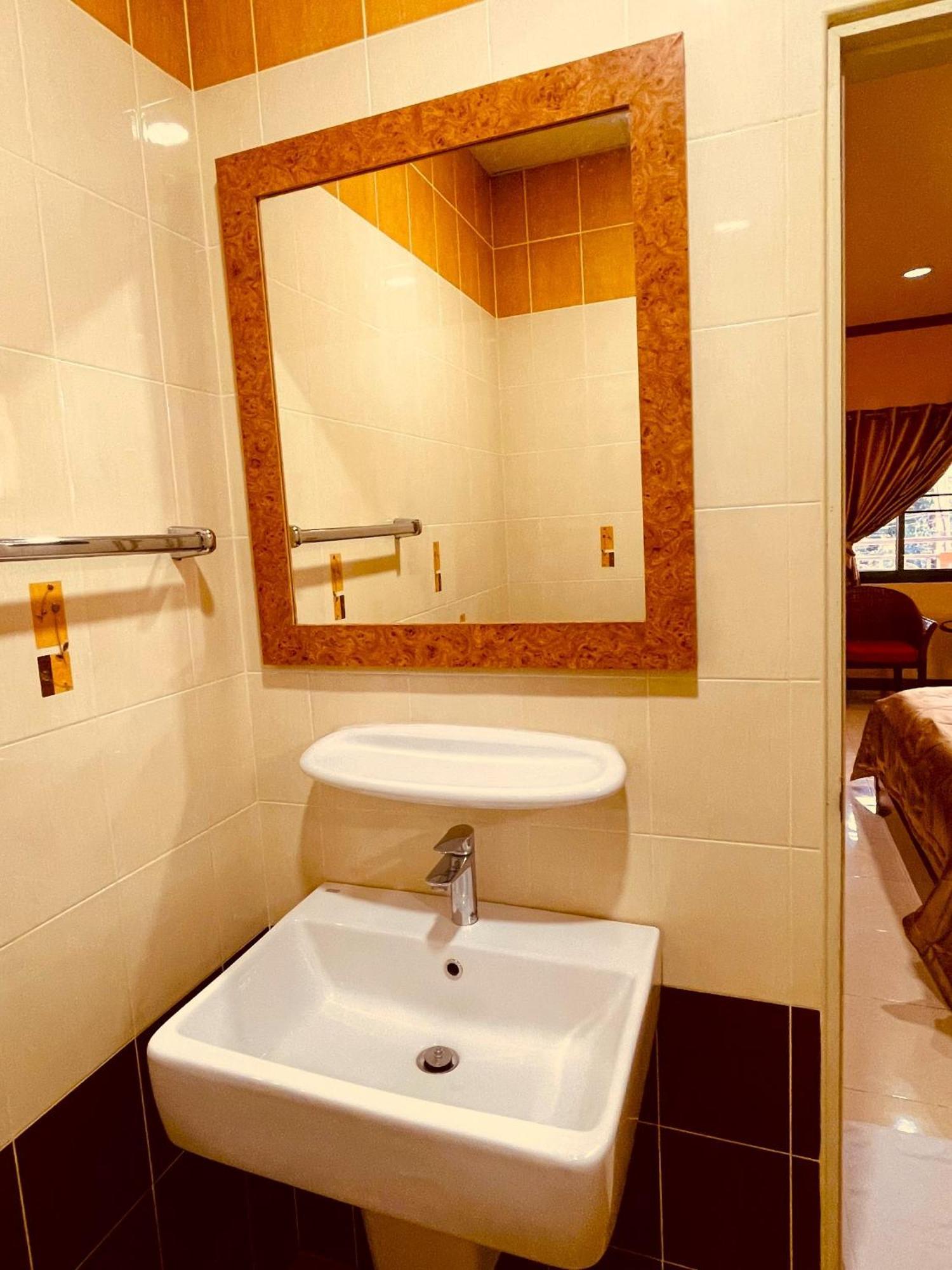Mini Cost Apartment&Guesthouse Chiang Mai Exterior photo